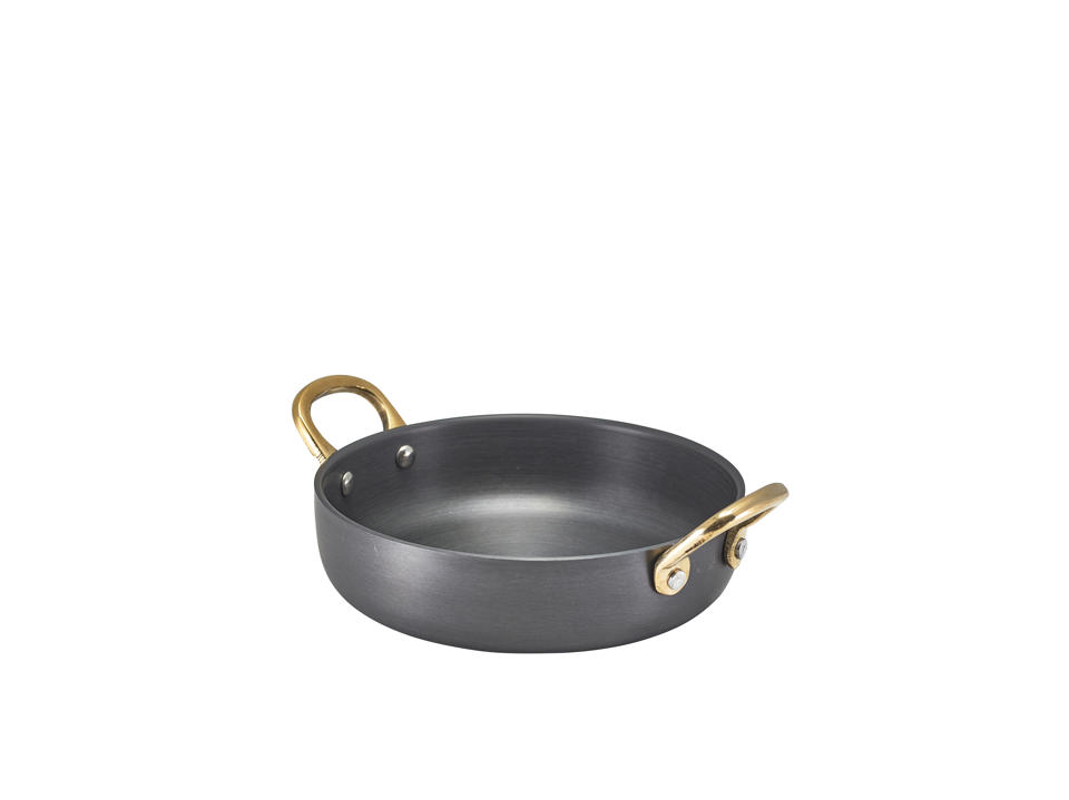 Gryta aluminium svart med mässingshandtag
50cl Ø15cm