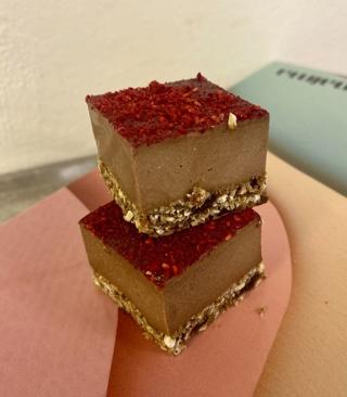 Cheezecake Choklad med Hallon Vegan Förskuren