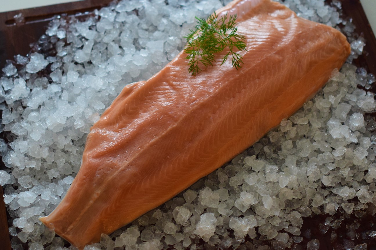 Regnbågslaxfilé D-trim ASC