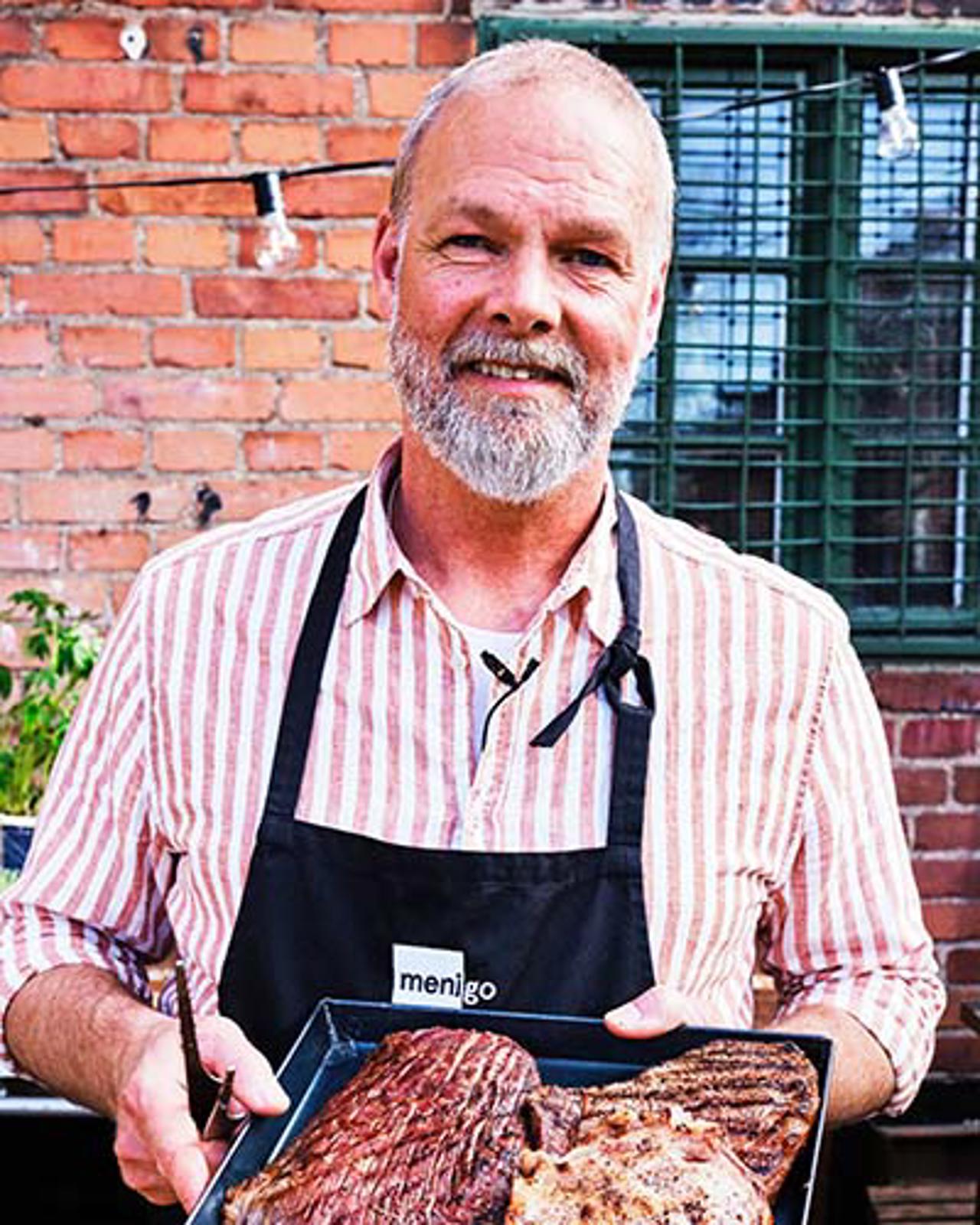 Robert Grym, färskvaruspecialist på Färskvaruhallen Menigo.